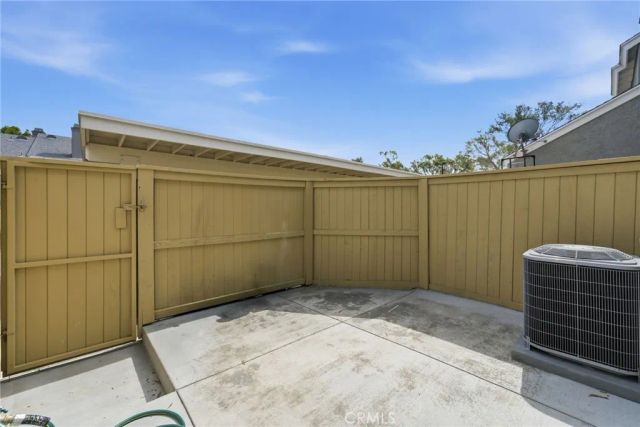 12 Fairside, Irvine, CA 92614