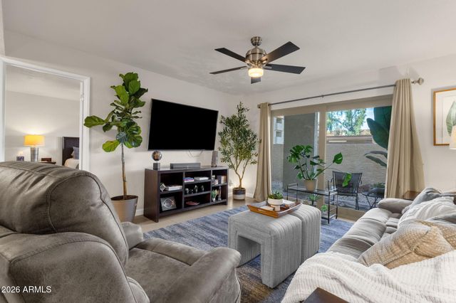 540 N MAY Street 1073, Mesa, AZ 85201