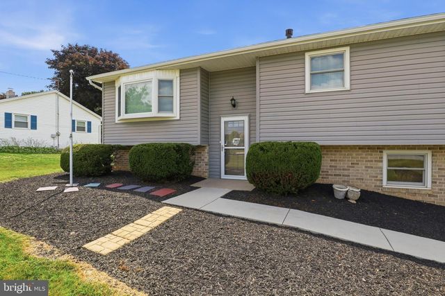 4012 CHARITY DR, Red Lion, PA 17356