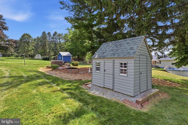 4012 CHARITY DR, Red Lion, PA 17356