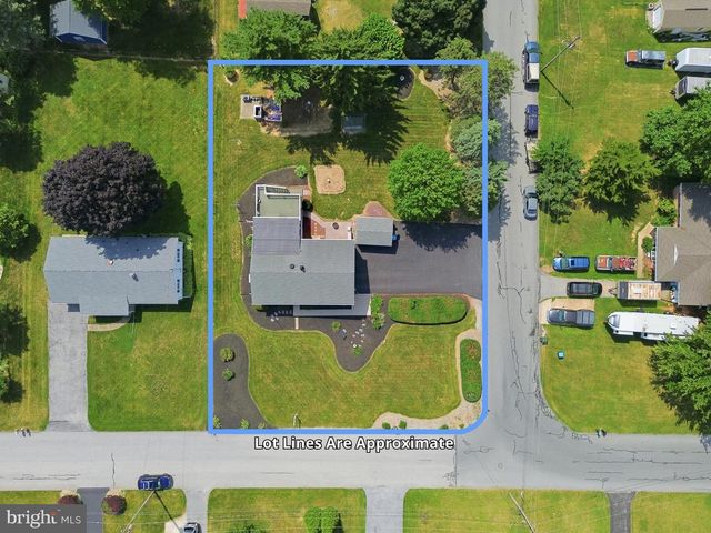 4012 CHARITY DR, Red Lion, PA 17356
