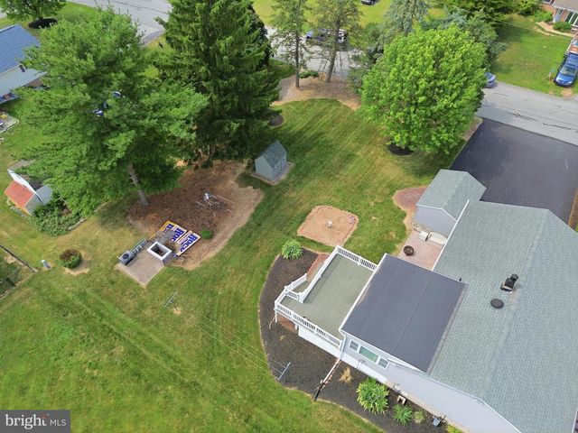 4012 CHARITY DR, Red Lion, PA 17356