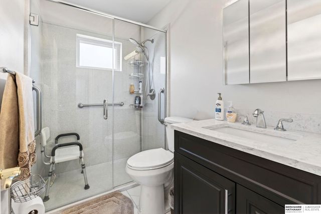 1222 Bellaire Boulevard, Bellevue, NE 68005