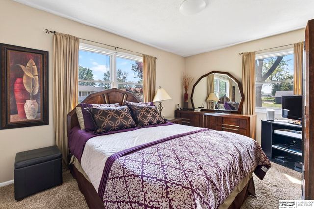 1222 Bellaire Boulevard, Bellevue, NE 68005