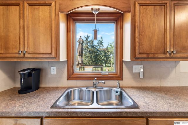 1222 Bellaire Boulevard, Bellevue, NE 68005