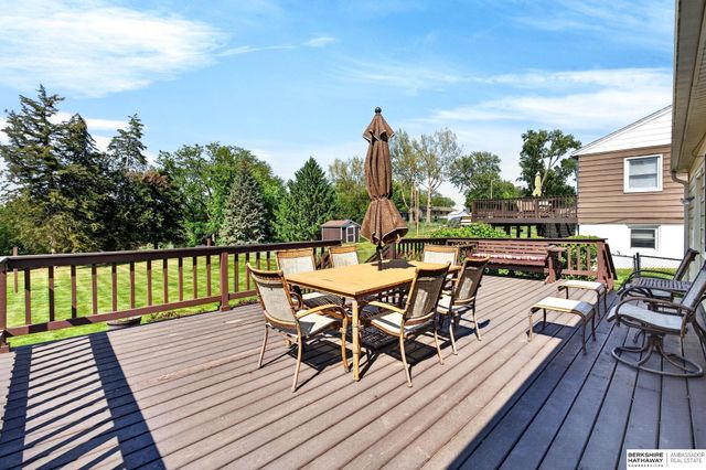 1222 Bellaire Boulevard, Bellevue, NE 68005
