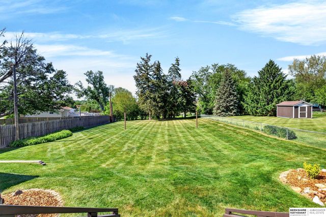 1222 Bellaire Boulevard, Bellevue, NE 68005