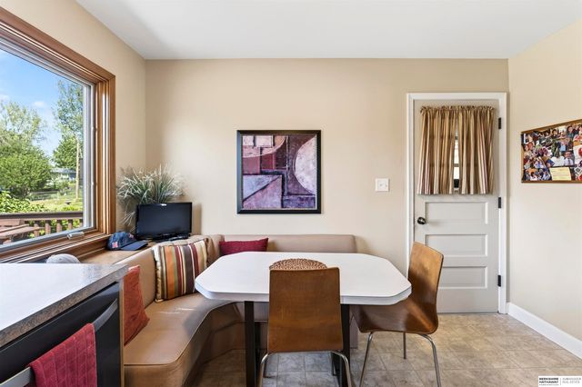 1222 Bellaire Boulevard, Bellevue, NE 68005