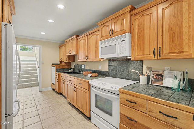 53 Stoneridge Road, Durham, NC 27705