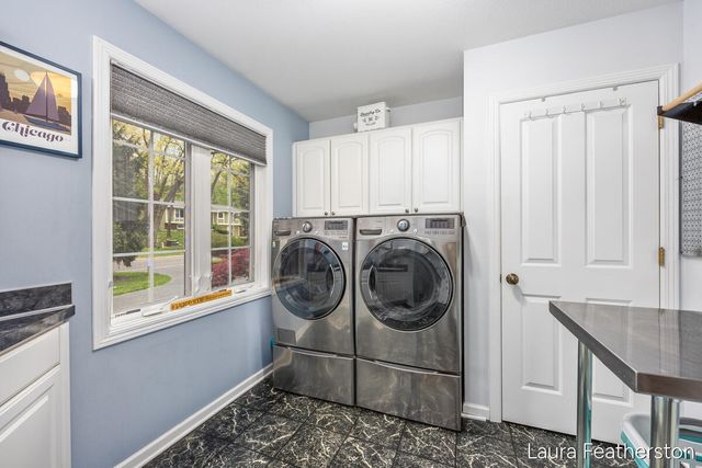 2084 Timberview Drive, Grand Rapids, MI 49525