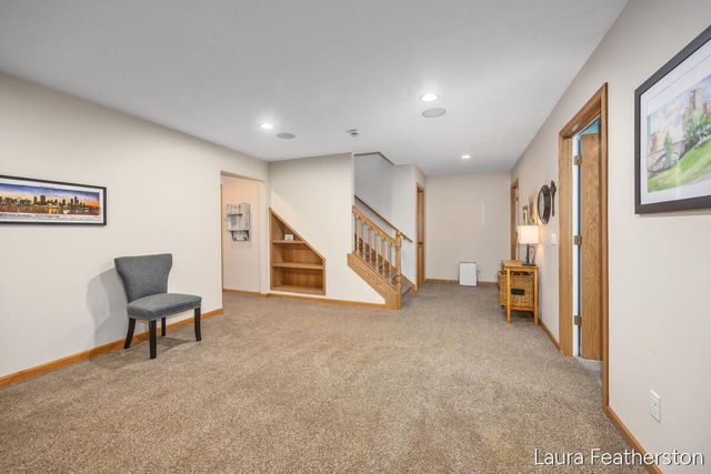 2084 Timberview Drive, Grand Rapids, MI 49525