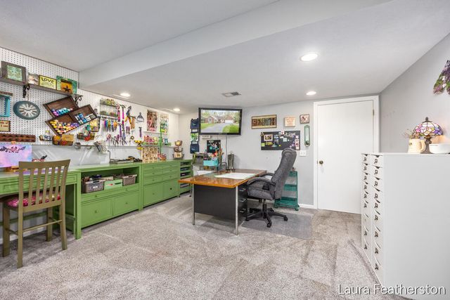 2084 Timberview Drive, Grand Rapids, MI 49525