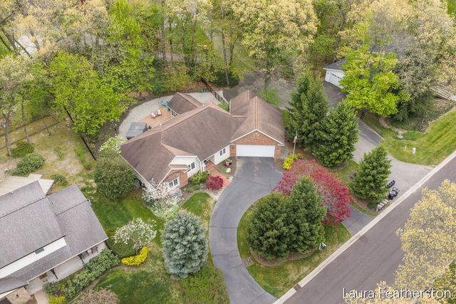 2084 Timberview Drive, Grand Rapids, MI 49525