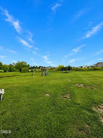 176 Old Head Way, Fuquay Varina, NC 27526