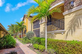 9533 Avellino WAY 2916, Naples, FL 34113