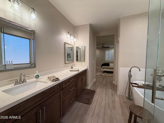 3754 S WINDSTREAM Place, Chandler, AZ 85286