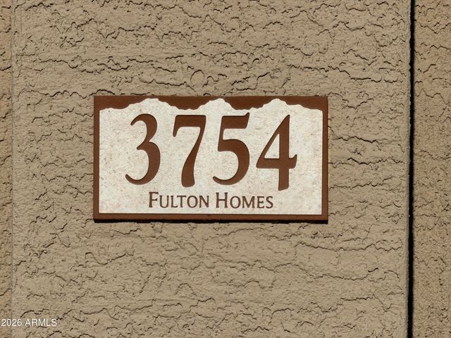3754 S WINDSTREAM Place, Chandler, AZ 85286