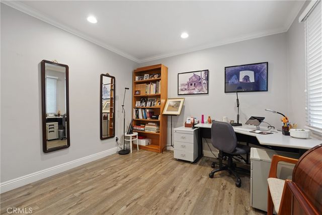 4434 Nogales Drive, Tarzana, CA 91356