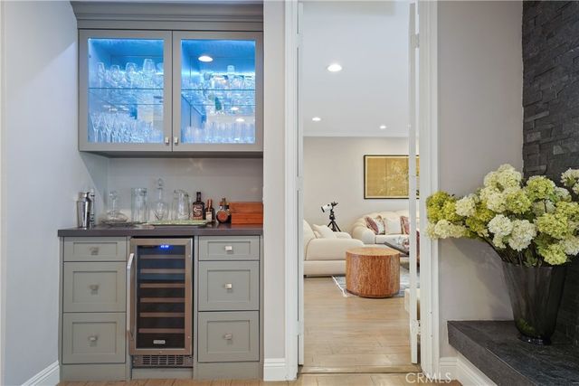 4434 Nogales Drive, Tarzana, CA 91356