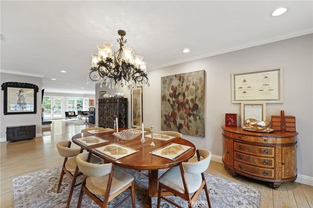 4434 Nogales Drive, Tarzana, CA 91356