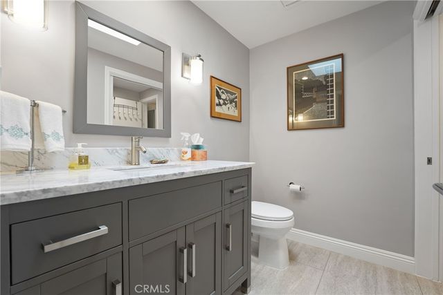 4434 Nogales Drive, Tarzana, CA 91356