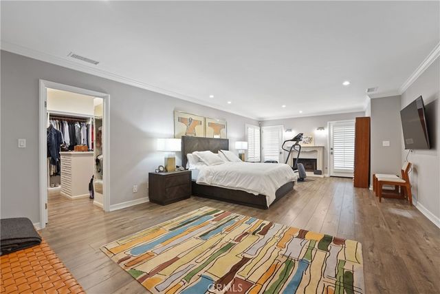 4434 Nogales Drive, Tarzana, CA 91356