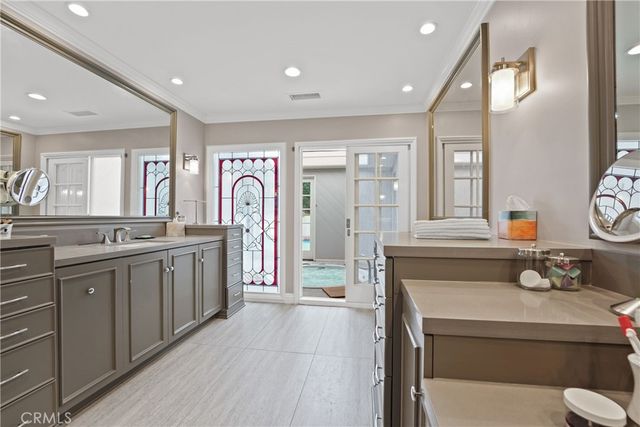 4434 Nogales Drive, Tarzana, CA 91356