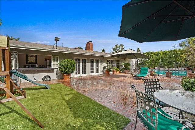 4434 Nogales Drive, Tarzana, CA 91356
