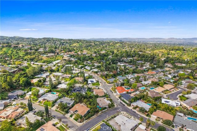 4434 Nogales Drive, Tarzana, CA 91356