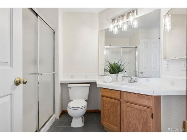 2166 S Troy Way, Aurora, CO 80014