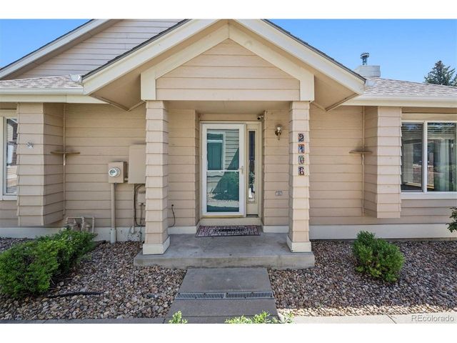 2166 S Troy Way, Aurora, CO 80014