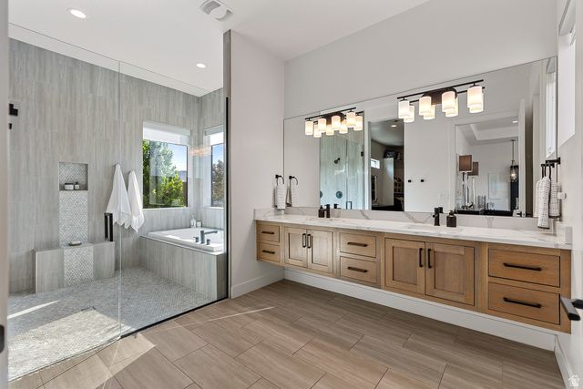 4850 N PETROGLYPH DR, St. George, UT 84770