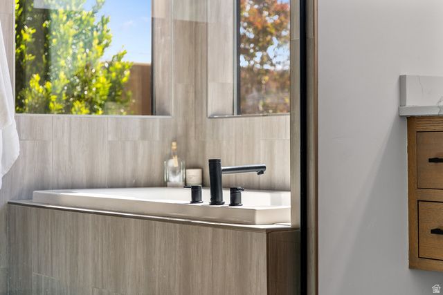 4850 N PETROGLYPH DR, St. George, UT 84770