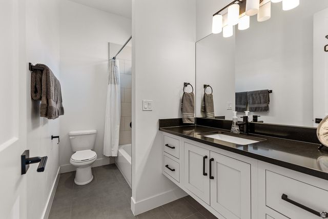 4850 N PETROGLYPH DR, St. George, UT 84770