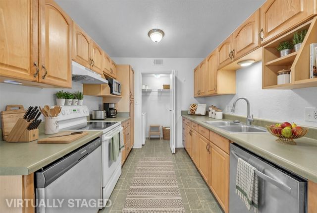 4016 Ridglea Country Club Drive, Fort Worth, TX 76126