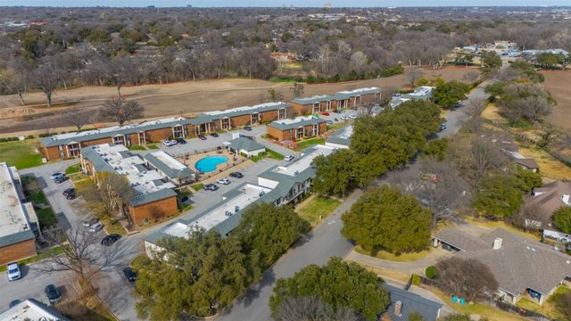 4016 Ridglea Country Club Drive, Fort Worth, TX 76126