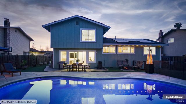 5328 Daniel Dr, Rohnert Park, CA 94928