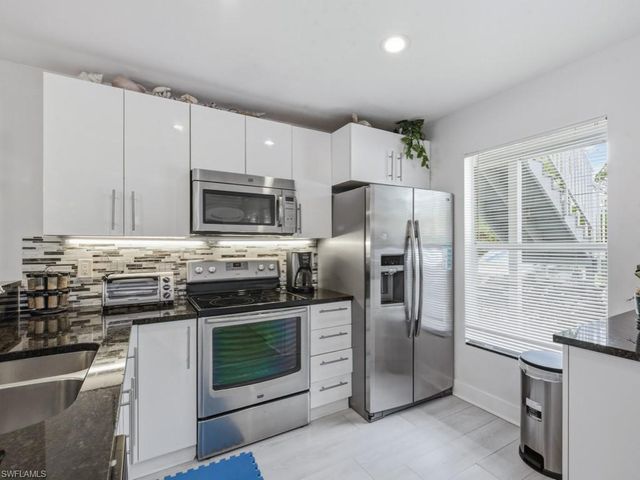 1901 Courtyard WAY C105, Naples, FL 34112