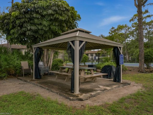 1901 Courtyard WAY C105, Naples, FL 34112