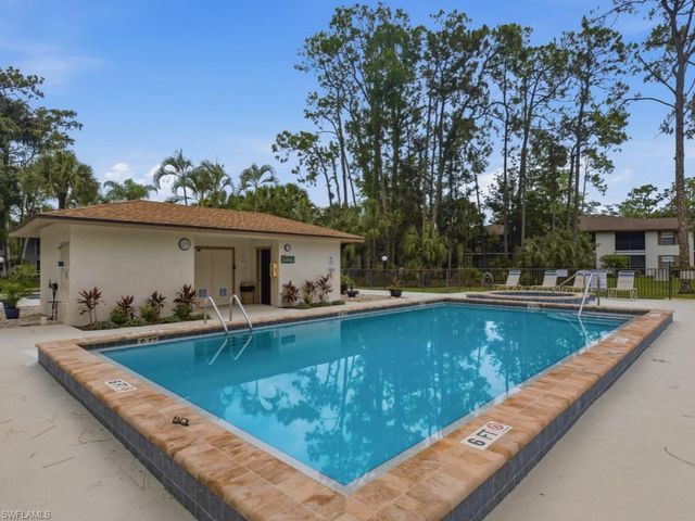 1901 Courtyard WAY C105, Naples, FL 34112