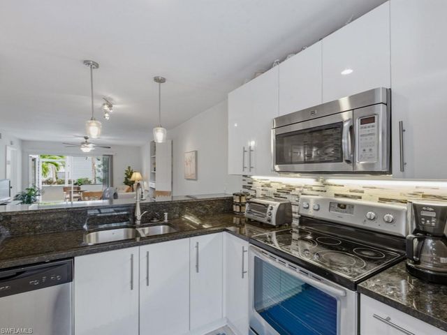 1901 Courtyard WAY C105, Naples, FL 34112