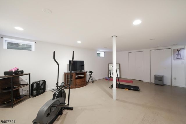 409 S Union Ave, Cranford Twp., NJ 07016