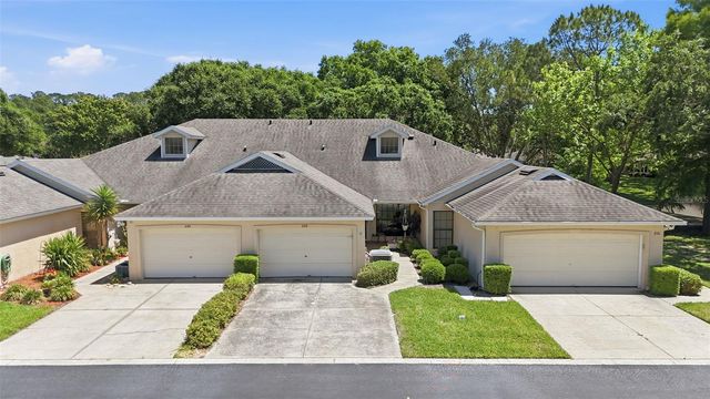 220 JUNIPER WAY, Tavares, FL 32778