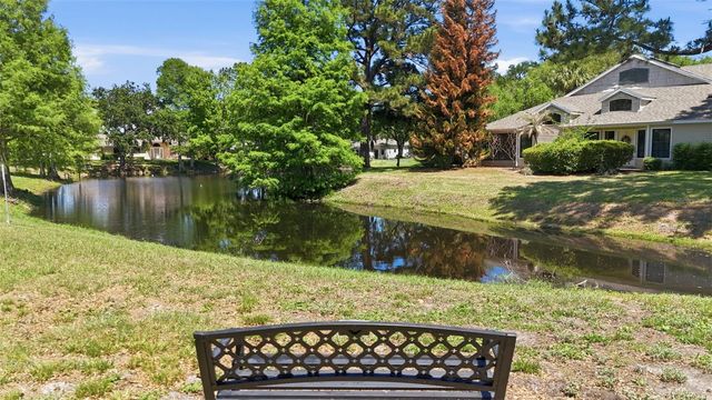 220 JUNIPER WAY, Tavares, FL 32778