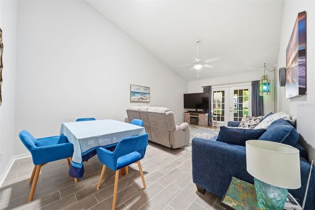 220 JUNIPER WAY, Tavares, FL 32778