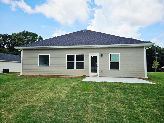 317 Angela Avenue, Bowdon, GA 30108