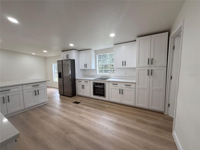 4228 PORTAGE DRIVE, Polk City, FL 33868