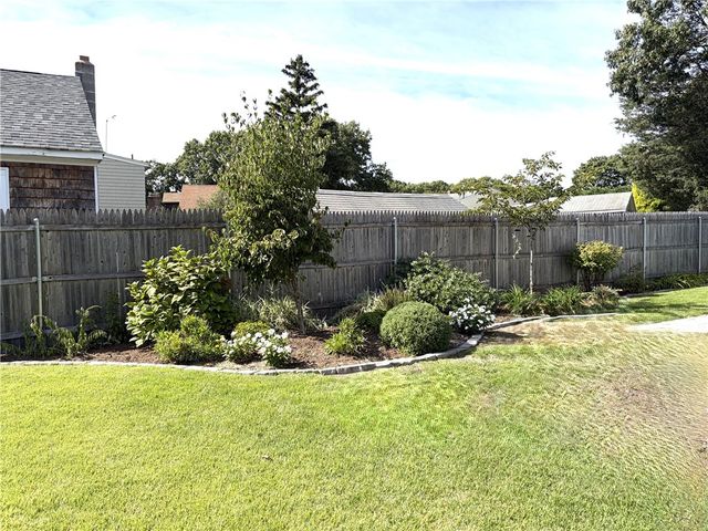 103 Darrow Drive, Warwick, RI 02886