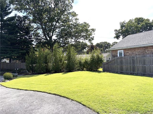 103 Darrow Drive, Warwick, RI 02886