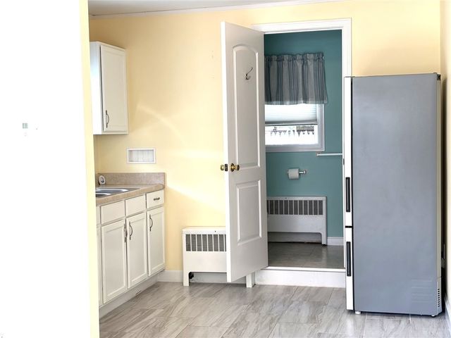 103 Darrow Drive, Warwick, RI 02886